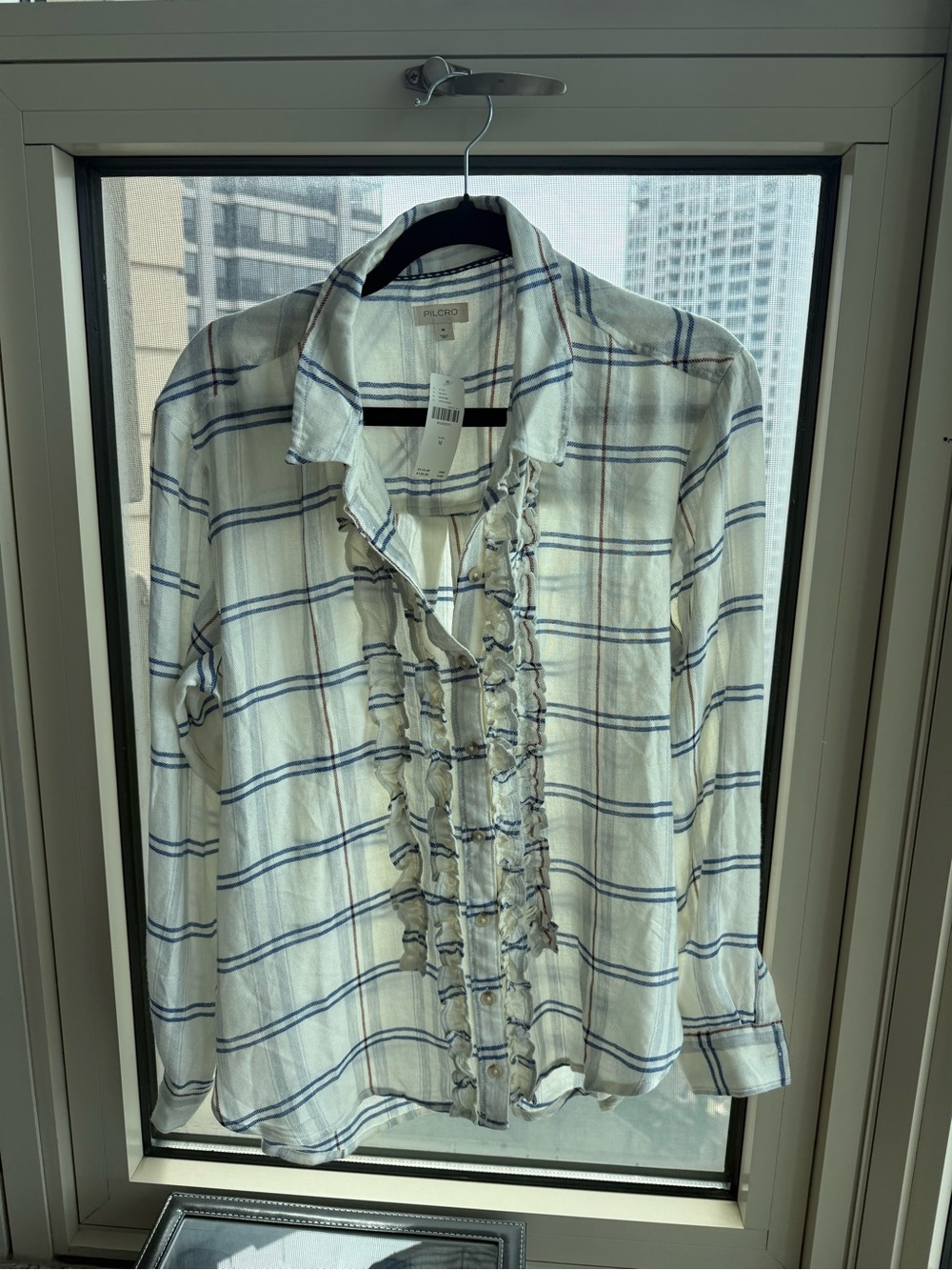 Anthropologie Pilcro Lightweight Ruffle-Trim Button Down Shirt - Size M - Picture 4 of 7